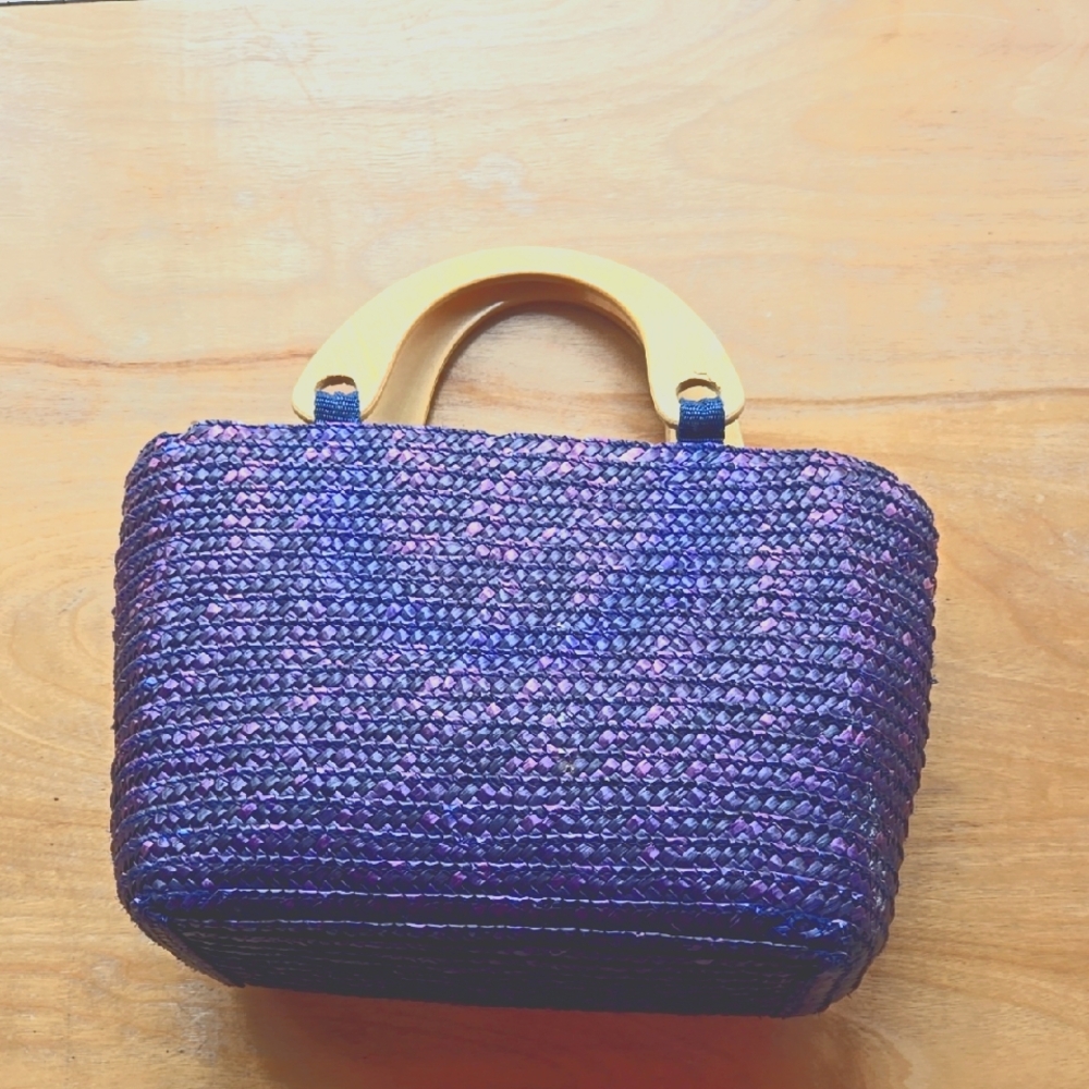 Faded Glory Navy Blue Woven Straw Handbag with Wooden Handles